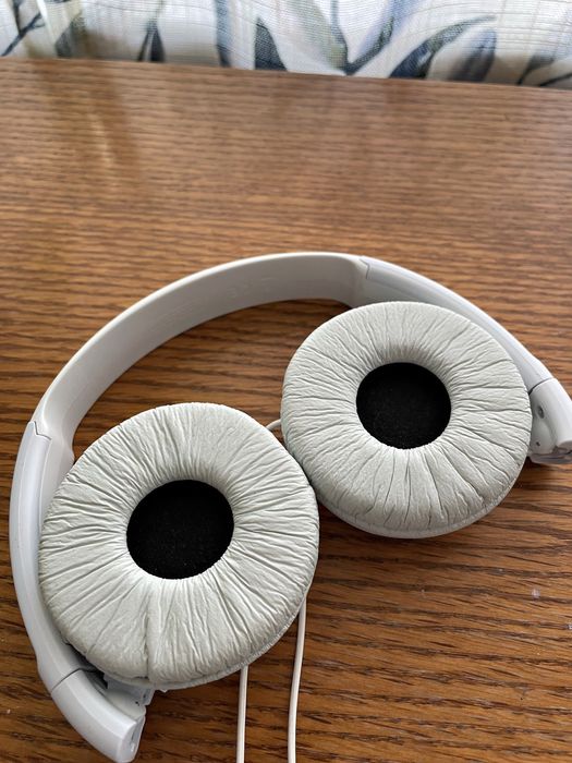 Слушалки Sony и Picun с микрофон