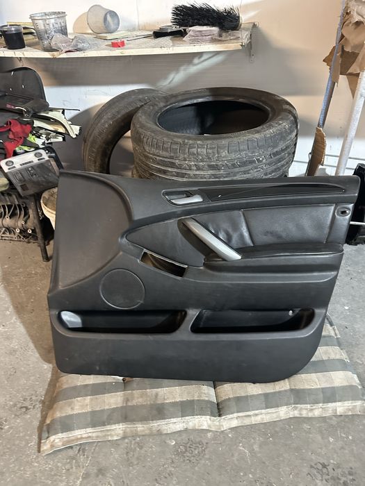 Fata de usa fata de portiera dreapta fata BMW X5 E53 neagra