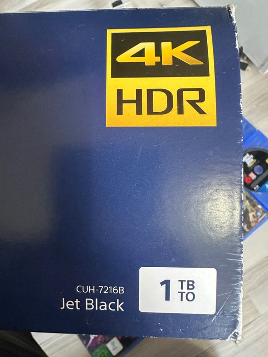 Продава се Playstation 4PRO 1TB във отлично състояние