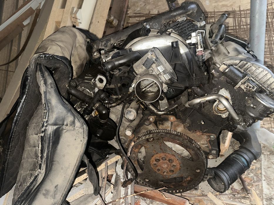 Мотор на Пассат.