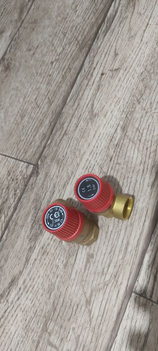 Продам адаптер и автоматы 25С