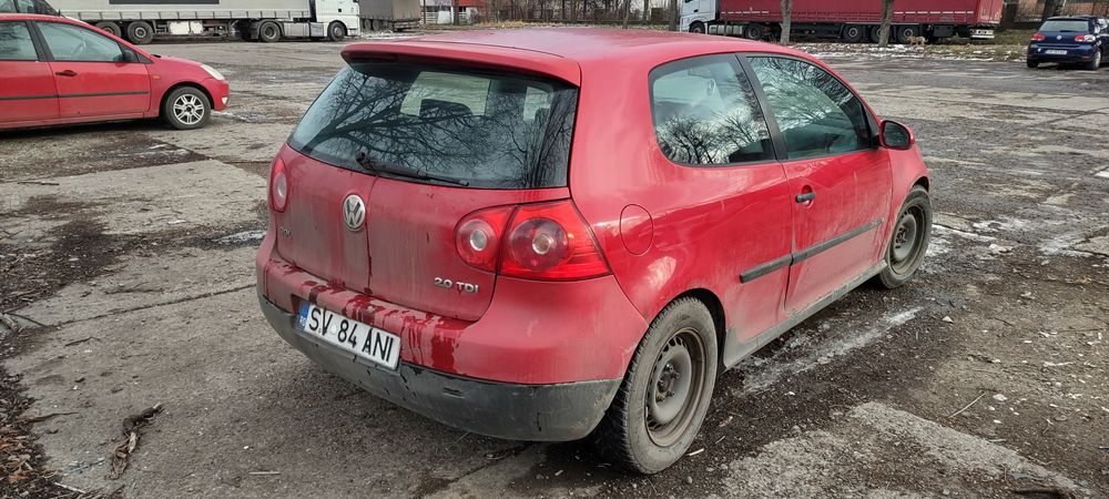 Golf 5 , două portiere