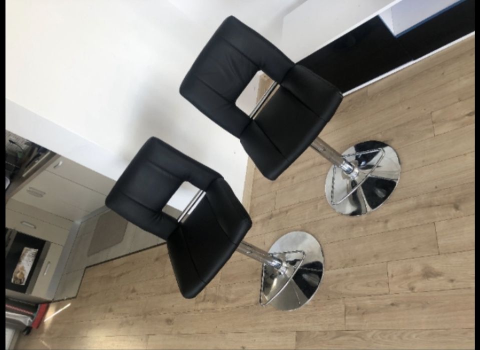 Scaune bar din piele