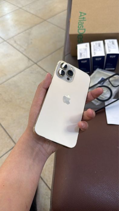 Iphone 13 pro max золотистый!