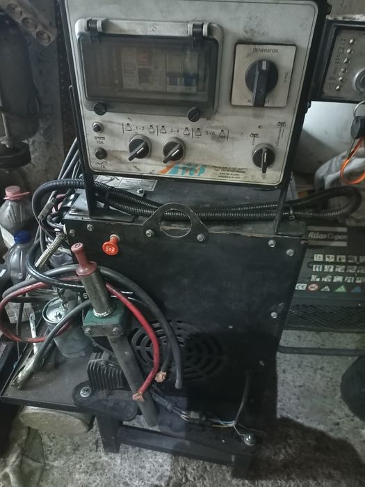 Generator cu motor hatz cu pornire la cheie