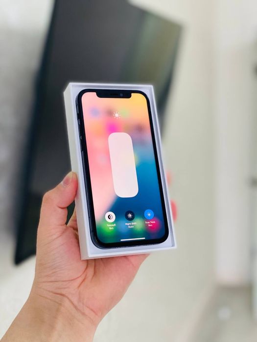 Iphone 12 Black телефон айфон