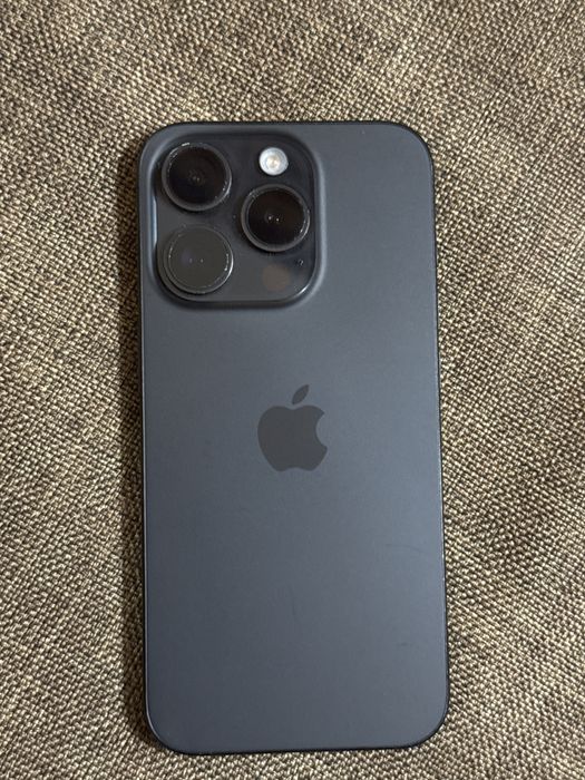 Продам iPhone 15 pro 128гб