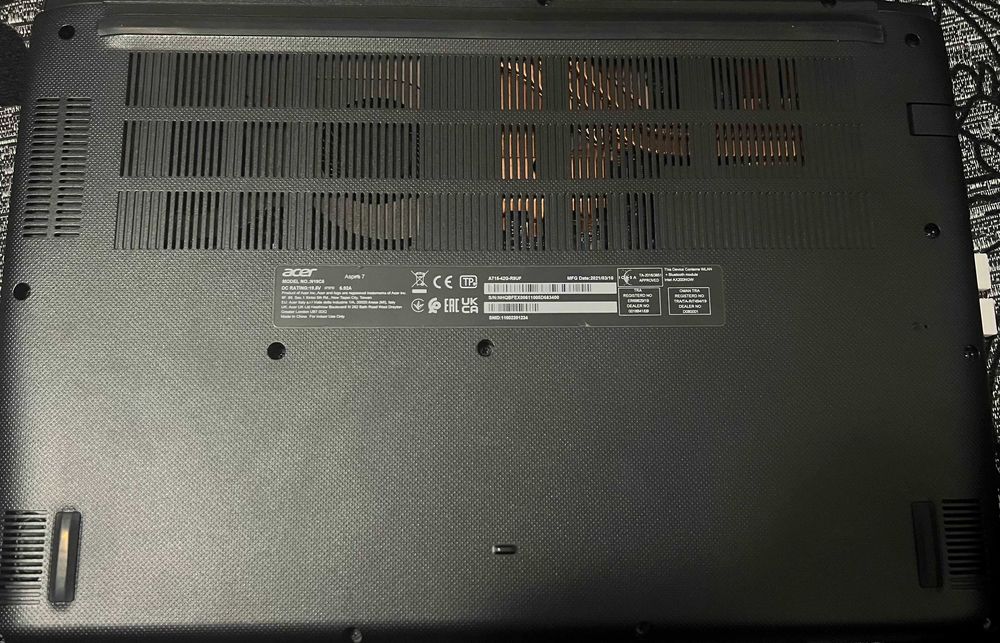 Геймърски лаптоп Acer Aspire 7 [A715-42G]