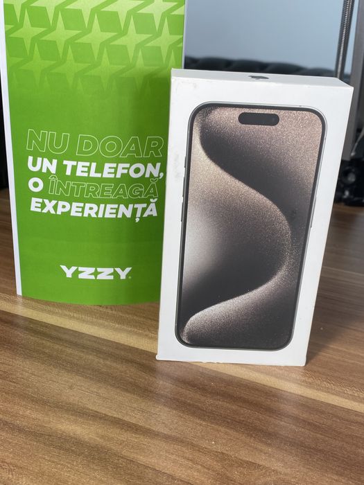 iPhone 15 Pro• 256 GB • Natural Titanium
