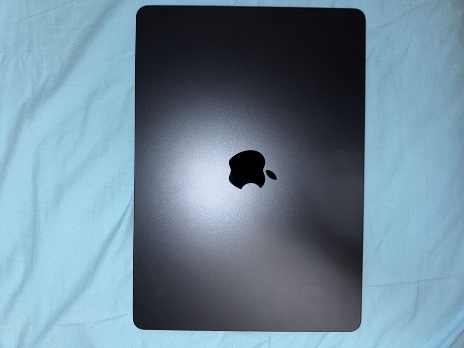 Macbook Air M4, 13 inch, 16GB, cu Garantie