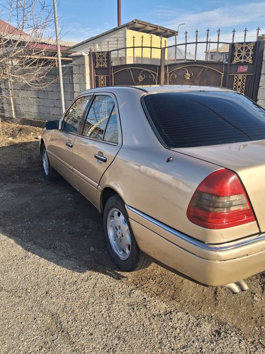 Машина сатылады мерс