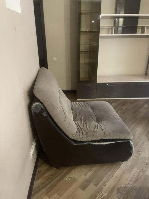 Отдам Диван за 20000