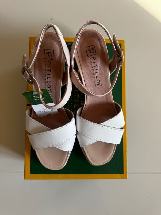 Дамски сандали естествена кожа