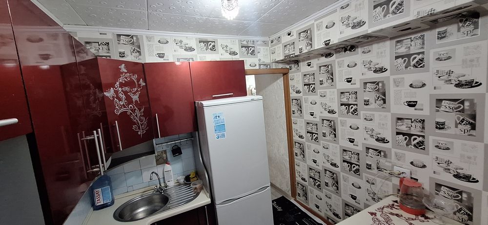 Продается 2-х ком на Бурова 37 /Хозяйка
