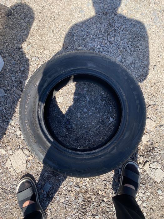 Продам резину шыны 225-55-р16