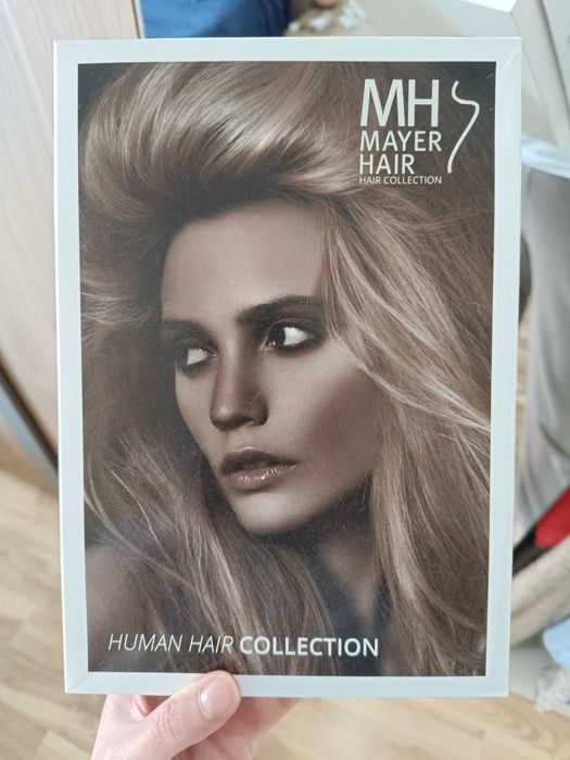 Перука от естествена коса