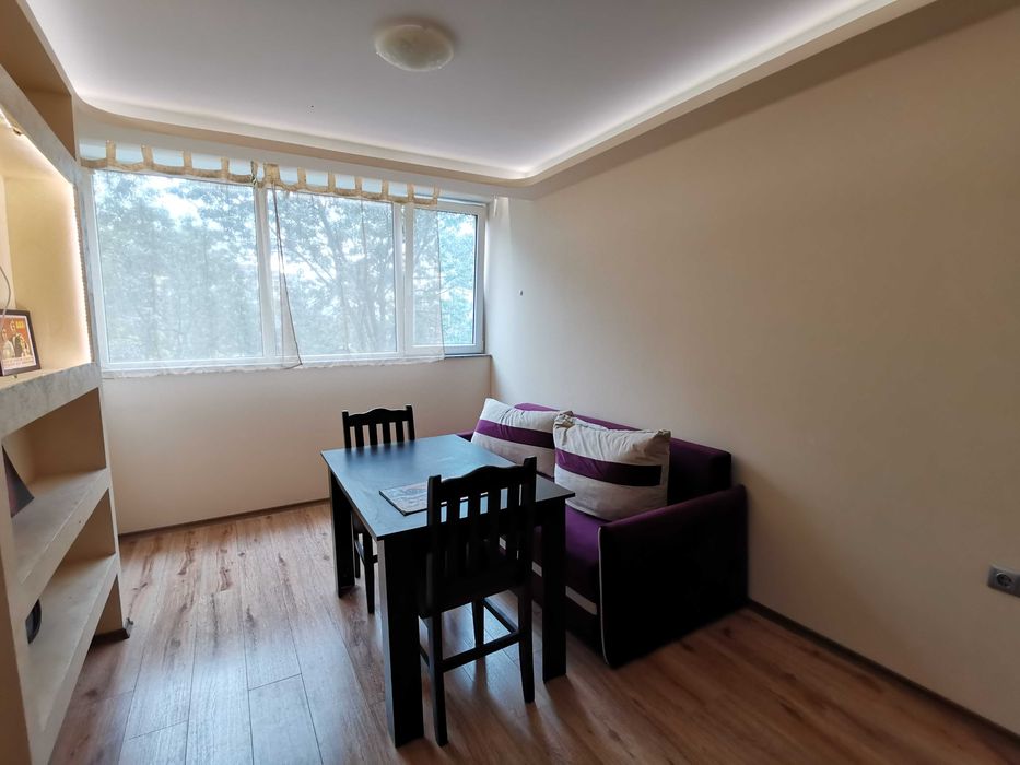 Двустаен апартамент под наем ж.к. Дружба 1