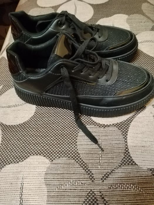 Дамски маратонки