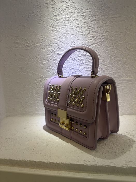 Дамска малка чантичка ART