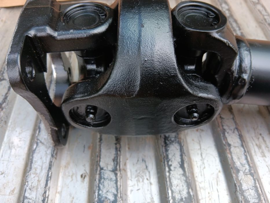 Кардан преден land rover discovery 2 td5 2.5 4x4