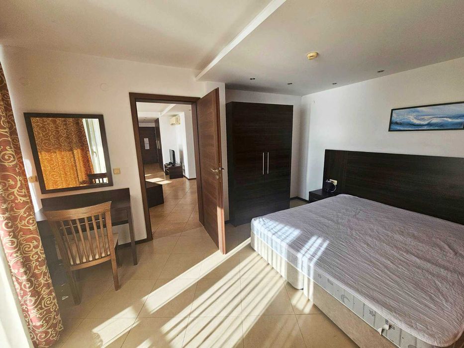 Двустаен апартамент на първа линия в Балчик с морска панорама