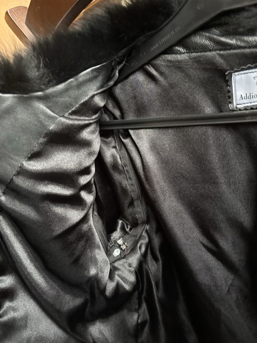 Haina de blana din vulpe polara