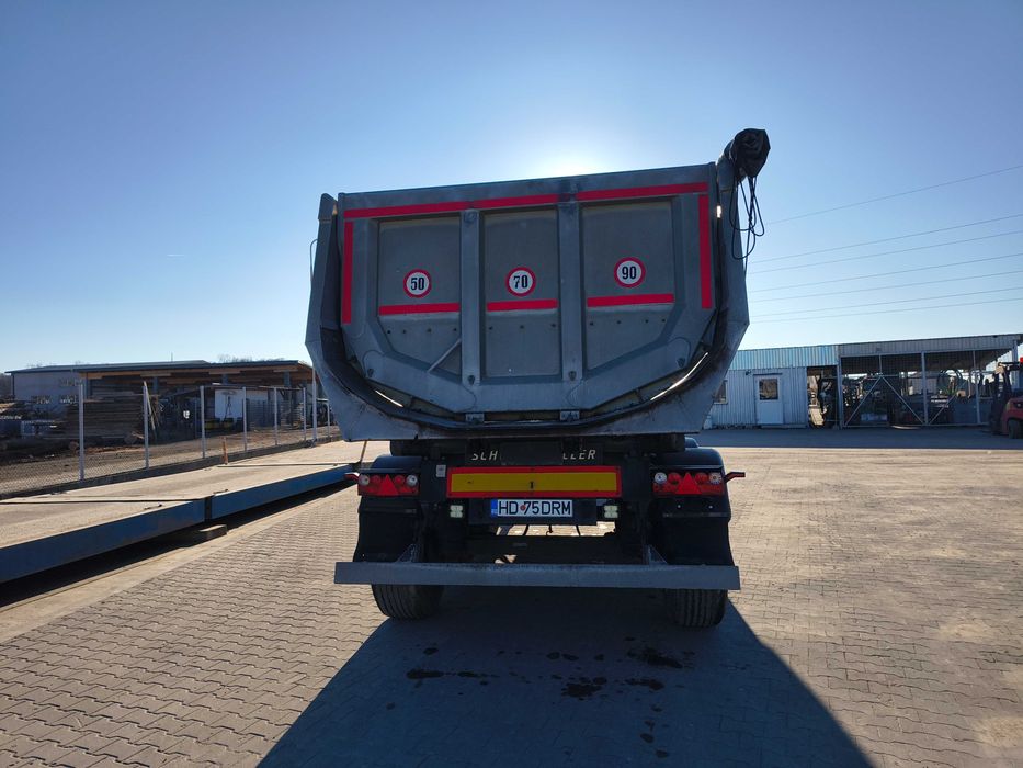 Semiremorca Schwarzmuller