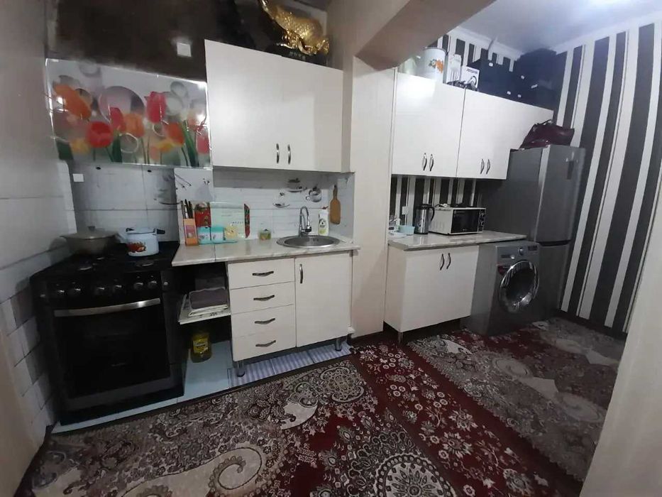 Каракамиш1\2 да 3 хонали квартира сотилади !!