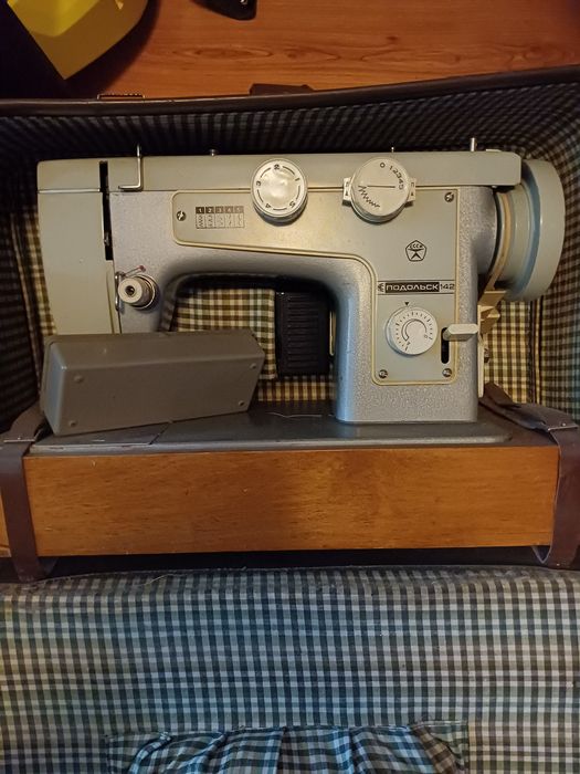 Masina de cusut electrica