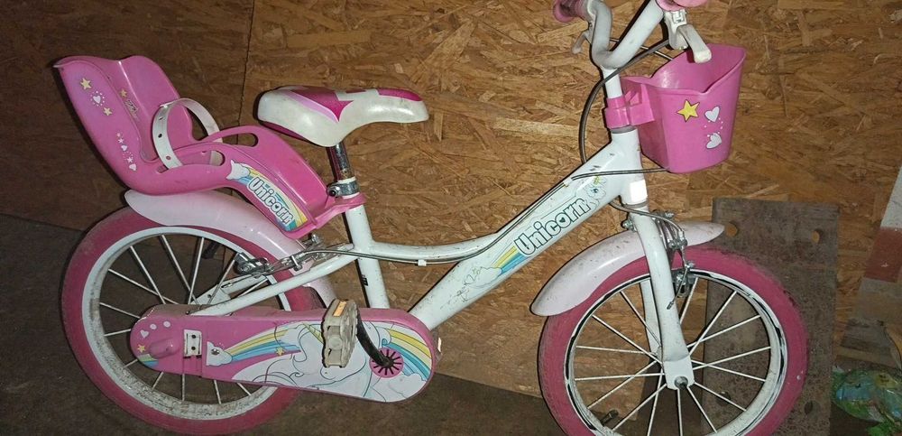 Bicleta de fetite 4 /6 ani