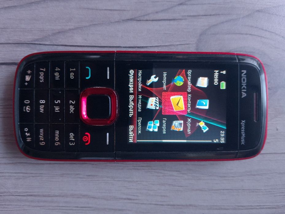 Продам Nokia 5130