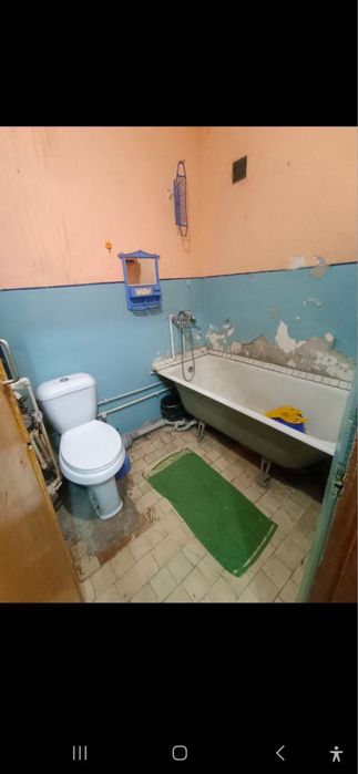 1 комнатная на 2 этаже в 1 микрорайоне