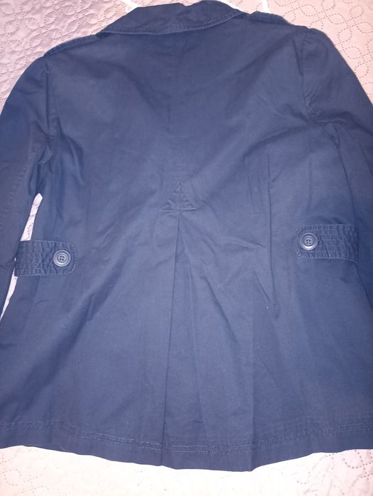 Дамски якета и тренчкоти