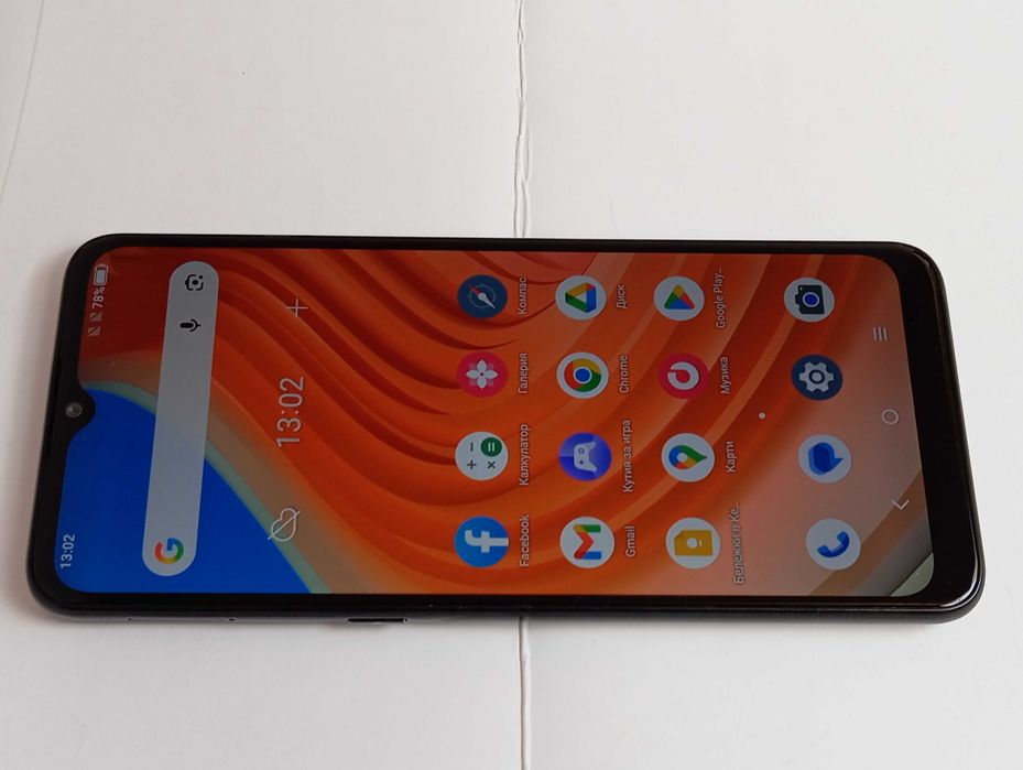 Alcatel 1S 2021 с протектори и зарядно