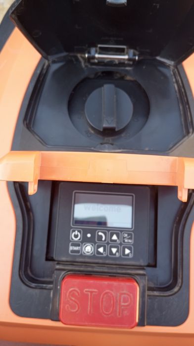 Робот за косене на трева , като нова е