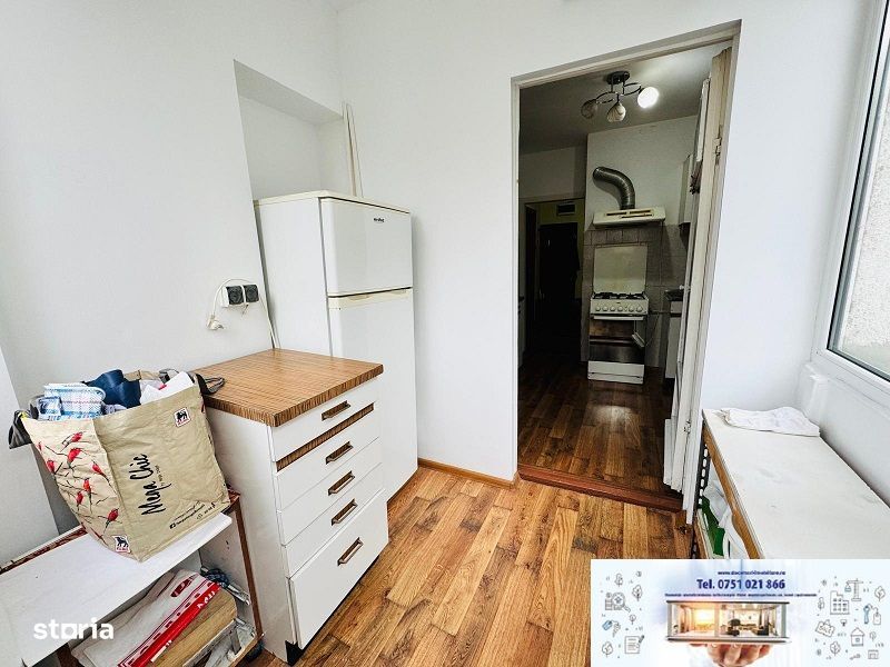 3 Camere, Piata Centrala!