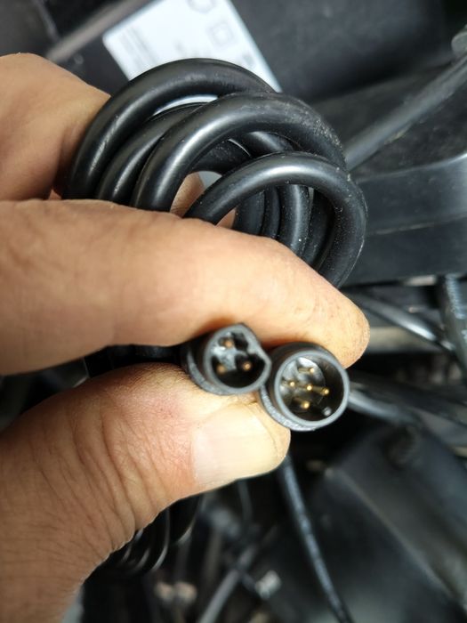 Incarcator 24v 36v 53v 84 Bosch,specialized.