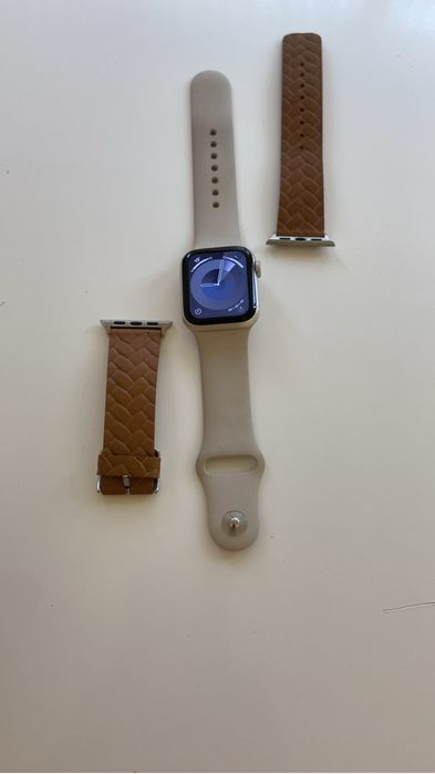 Apple Watch SE 2023.