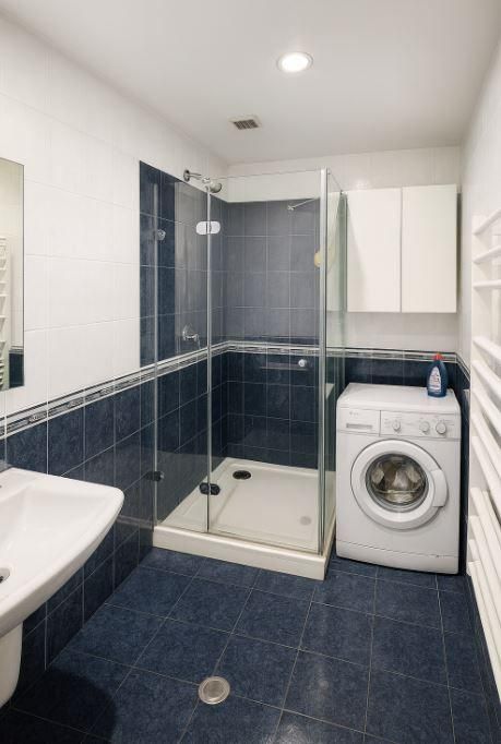 Дава се под наем Двустаен апартамент в Варна, Бриз - 80 кв.м за 750 € - Снимка #4