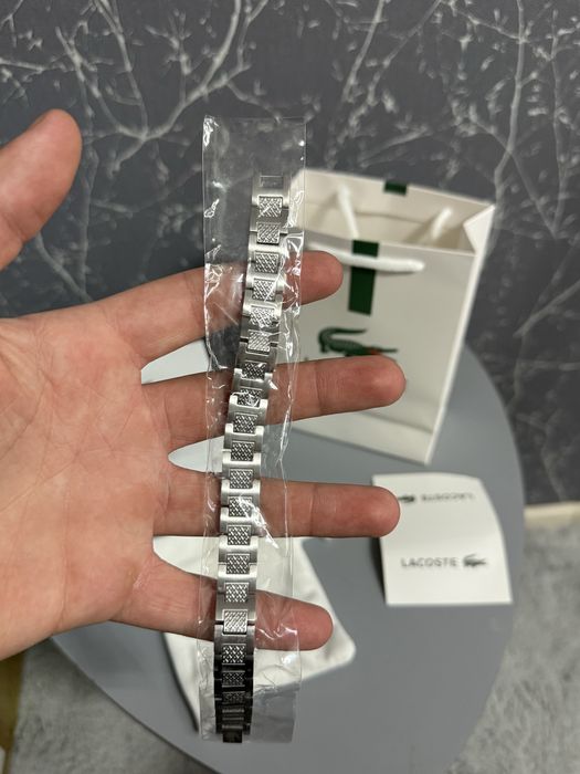 Bratari Lacoste barbati cu accesorii