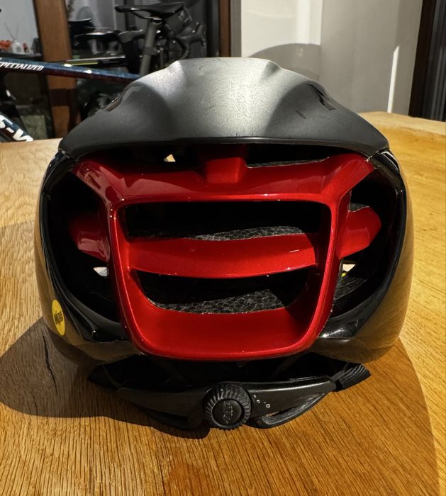 Met Manta Mips marime M (56-58 cm)