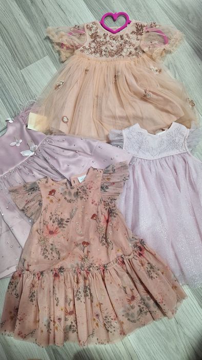 Rochita Anoucka si Next fetite