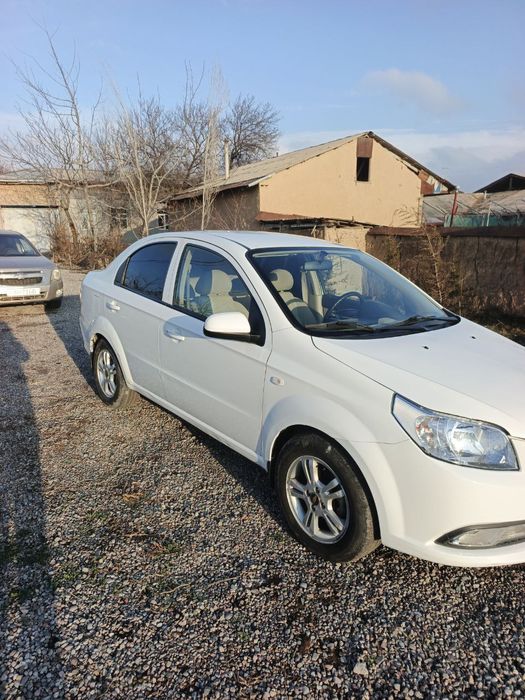 Nexia 3 avtamat arendaga beriladi