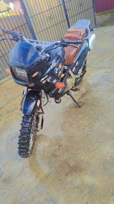 BMW f 650 în stare bună necesită garnitură de chiuloasă