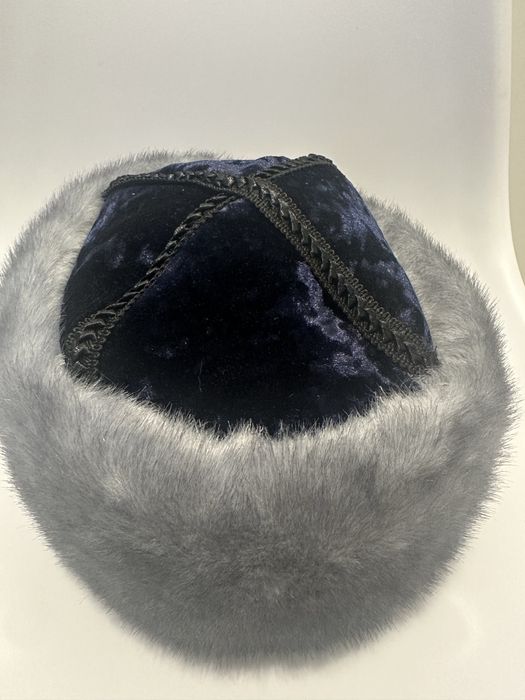 Кострлей уан пис шляпа Эйса