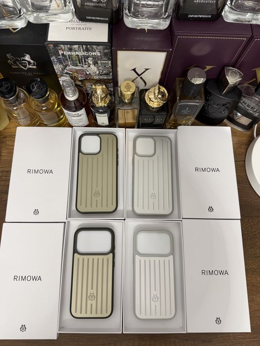 Rimowa чехол на 17 pro