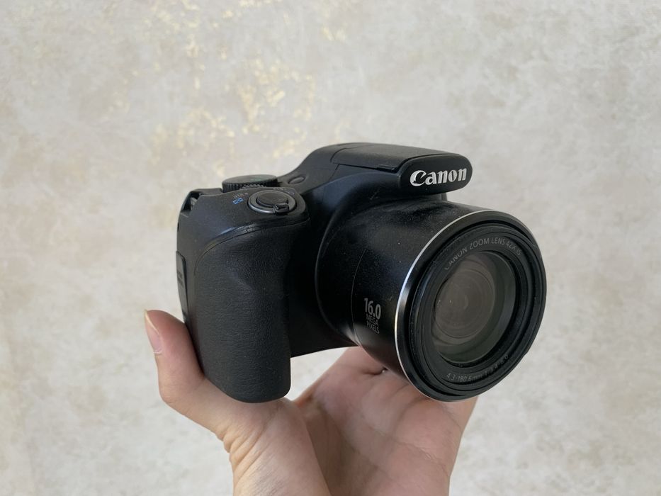Canon PowerShot SX520 HS