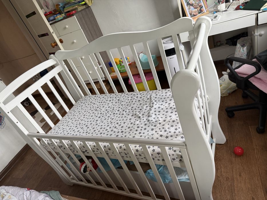 Продам манеж детский 10000 самовывоз