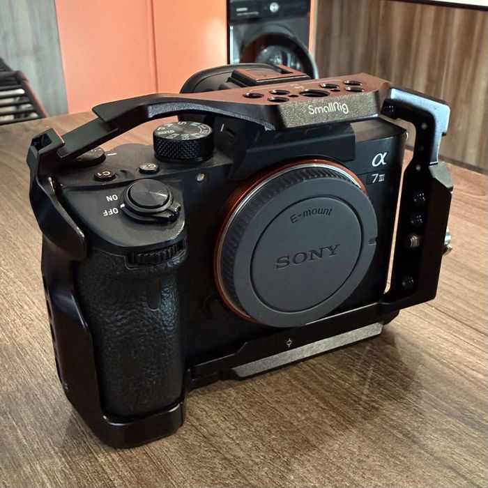 Sony Alpha A7 III (ILCE-7M3) Kit Sony 28-70mm