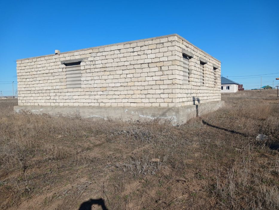 Продам недостройный дом в шилисае